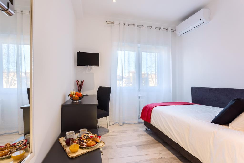 Ba.Home Rome Kamer foto